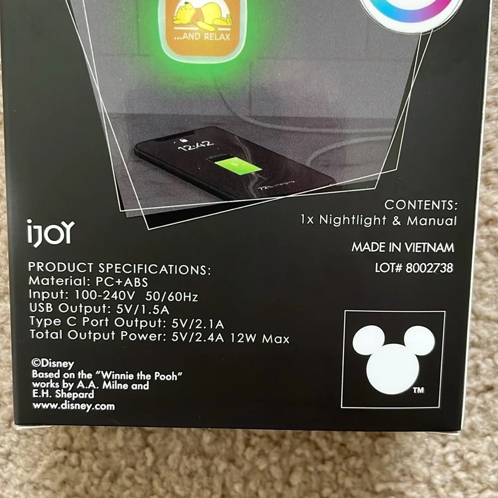 Disney Winnie The Pooh USB Charging & Touch LED Nightlight